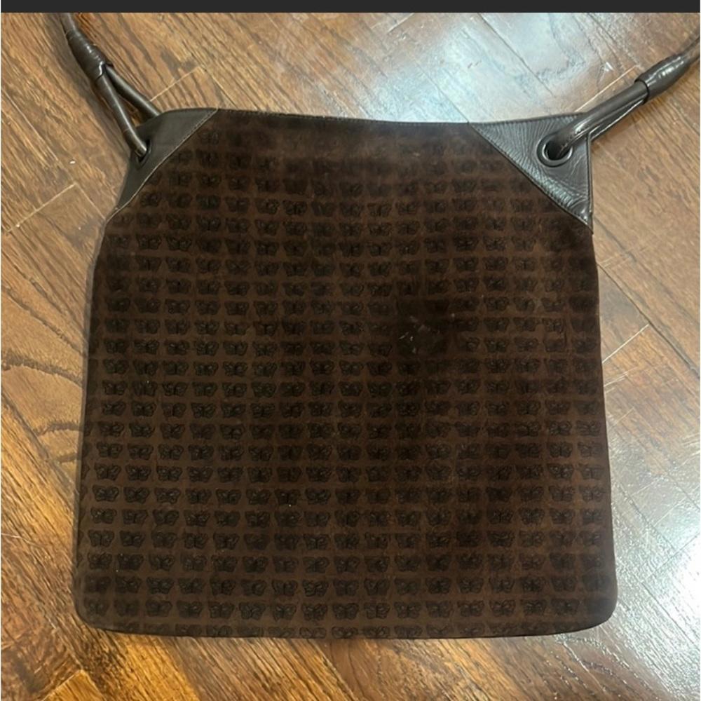 🚨AUTHENTIC BOTTEGA VENETA SLING BAG. Color: BROWN.